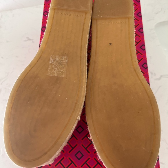 Tory Burch White Leather Logo Espadrille Loafers - Picture 5 of 7